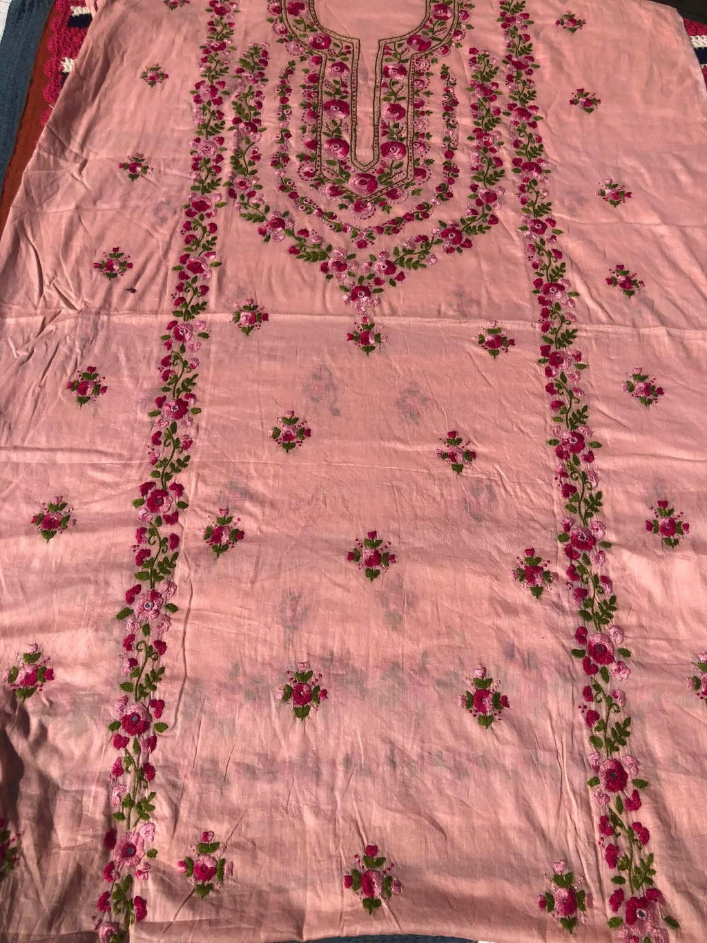 Gull Ahmed Lawn Multani Karhai With Shifoon Dubata