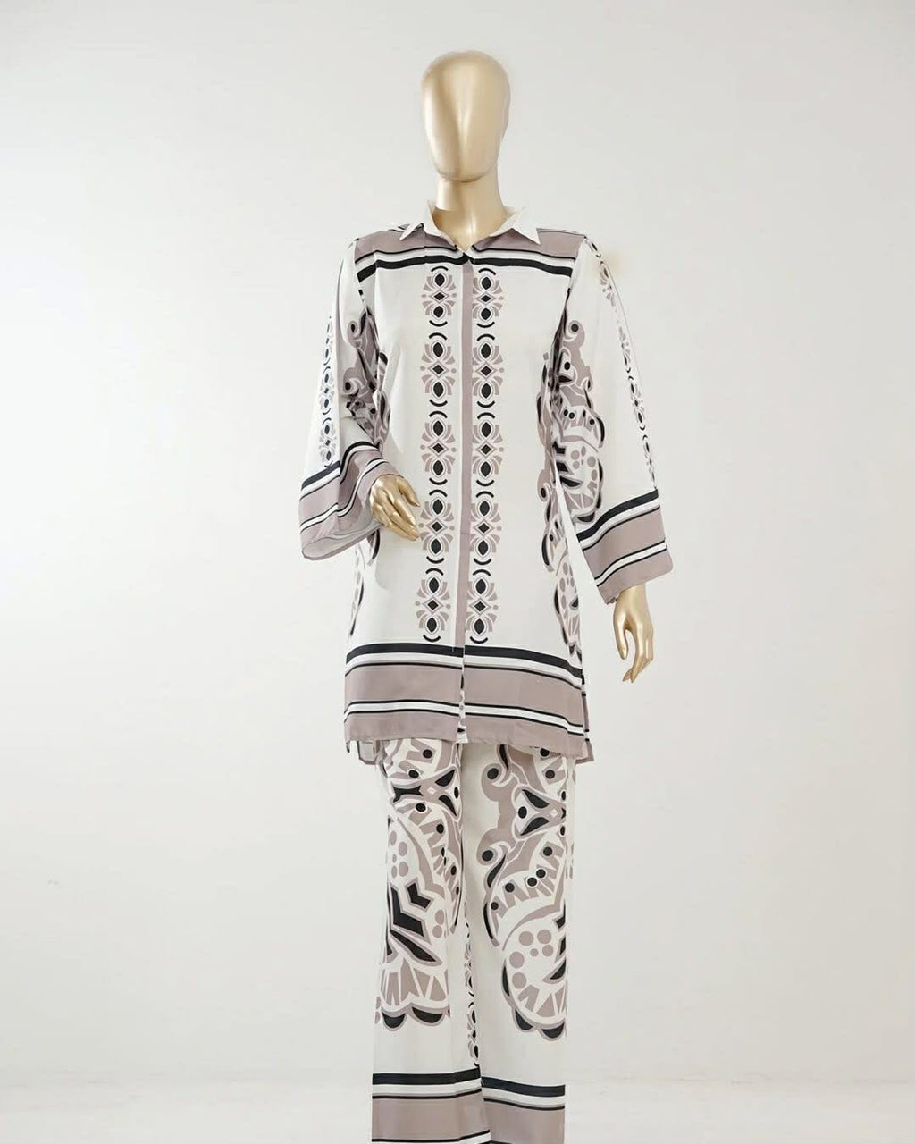 Printed Lawn stitched Suit by Amna Khatija