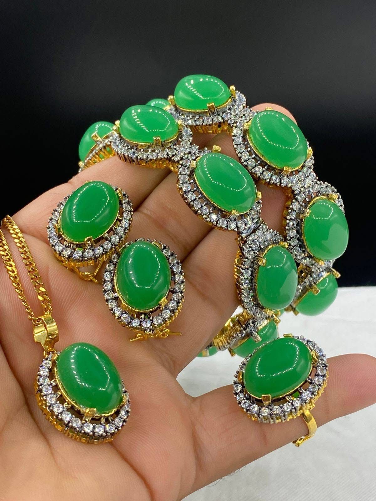 Royal Sapphire Crystal Jewelry Set – 5-Piece Gold-Tone