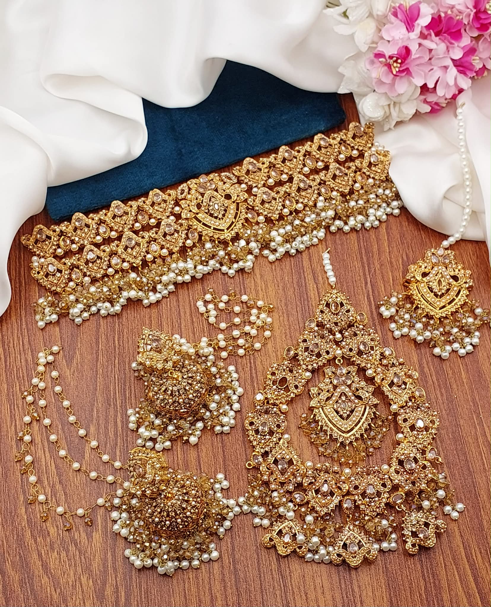 Premium Quality Zarkoon stone Bridal set